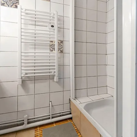 Apartment Le Cocon - Cocooning Avec Terrasse - Rue Des Gras Clermont-Ferrand